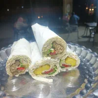 نیازمند شاگرد خانم برای منزل و مغازه