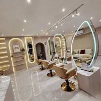 دو عدد میز ناخن برای نیروی حرفه ای