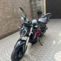 بنلی جفت مدل 1401 کارکرد 1000