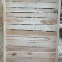 قفسه چوبی گلخانه ای