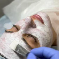 تخفیفات ویژه سالن زیبایی رستا