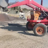 تراکتور با بیل