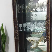 بوفه و ساعت ایستاده