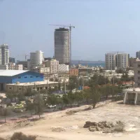 (  برج ۳۵ طبقه تاپ ایلند قشم  )