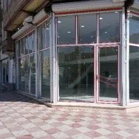مغازه تجاری نبش