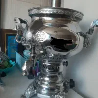 سماور برنجی گازی ۷لیتری و سینی و کاسه استیل