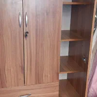 کمد لباسی سالم زیبا و جادار|جاکفشی، کمد، دراور|کرمان, |دیوار