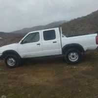 نیسان پیکاپ دوکابین