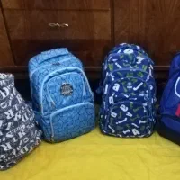کیف . کوله پشتی مدرسه