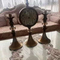 ساعت و شمعدان