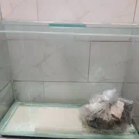 آکواریوم شیشه خم فوری فروشی با تمام لوازم