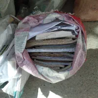 خدمات نظافت وخرید وجمع آوری کاغذ وکتاب باطله