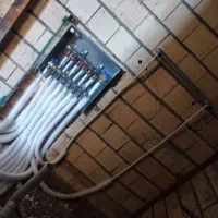 لوله کشی ساختمان نسب پمپ و شیر الات