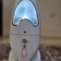 جارو شارژی Kalorance با پایه شارژ، بسیار تمیز