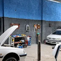 به یک صافکار ماهر و شاگرد نقاش نیمه ماهر نیازمندیم