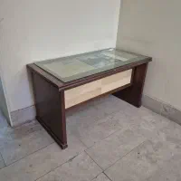 میز مدیریتی تحریر با شیشه