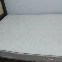 تخت دونفره