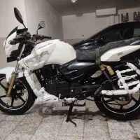 آپاچی 180
