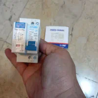 کلید نشتی جریان استاندارد(محافظ جان)