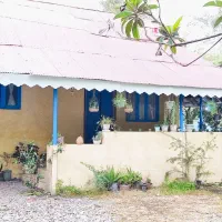 خونه باغ سنتی(با صبحانه)