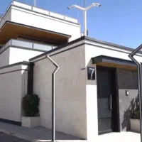 ویلای-تریبلکس-با-طراحی-مدرن-دونبش-و-شمالی-یزد