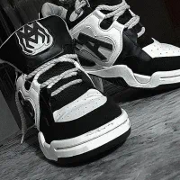 کفش نیم بوت