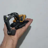 ماکت ماشین فلزی