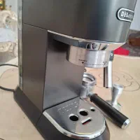 دستگاه اسپرسو ساز دلونگی 685 در حد نو بسیار تمیز|سماور، چای‌ساز، قهوه‌ساز|فردیس, شهرک ۱۱۰|دیوار