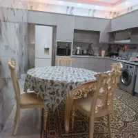 یک دست میز و صندلی ناهارخوری طرح دار|میز و صندلی غذاخوری|ایلام, |دیوار