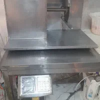 مرغ خورد کن و ترازوی باسکول دیجیتالی|فروشگاه و مغازه|رشت, کوی حسینی|دیوار