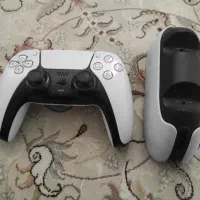 دسته ps5 و پایه شارژر