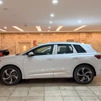 آئودی q4 برقی