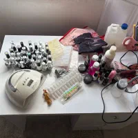 فروش میز ناخون با تجهیزات|آرایشگاه و سالن‌های زیبایی|رشت, کوی جام جم|دیوار