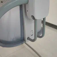 گهواره برقی و تخت کنار مادر ماستلا|تخت و صندلی بچه|شیراز, شهرک والفجر|دیوار