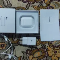 ایرپاد و هدفون JBL