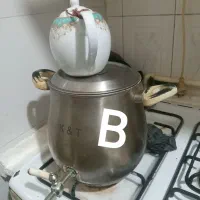 کتری شیردار ۲ عدد و قابلمه