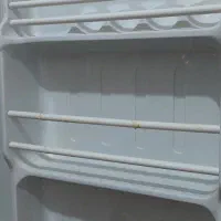 یخچال ایستکول سایز کوچک کاملا تمیز و سالم|یخچال و فریزر|چمران, |دیوار