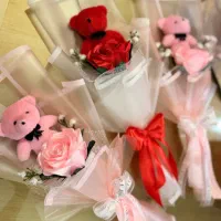 انواع سفارشات باکس و گل روبانی