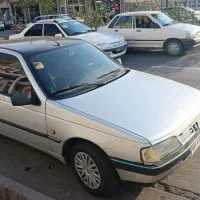 راننده‌باماشین‌سواری