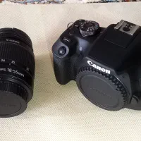 دوربین عکاسی کنون D2000