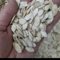 تخم کدو و لوبیا قرمز