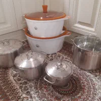 چند قابلمه و ماهی تابه استیل