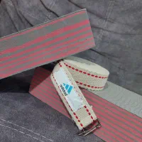 آجر و بند یوگا