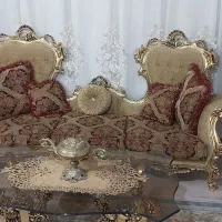 مبل نه نفره با میز غذاخوری شش نفر