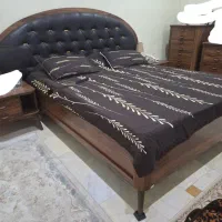 سرویس تختخواب کامل دو نفره چوب ۷۰/۰۰۰/۰۰۰ تومان