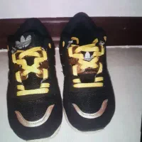 کتونی و بت بچه گانه|کفش و لباس بچه|رودهن, |دیوار