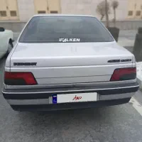 ماشین پژو۴۰۵