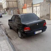 132 مشکی بی رنگ