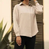 به تعدادی شومیز دوز حرفه ای  نیازمندیم