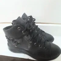 کفش چرم اصلی نیم بوت درحد نودخترونه وپسرونه|کیف، کفش، کمربند|شهریار, شهریار|دیوار